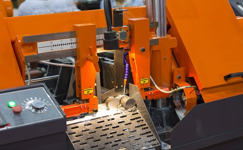 孝南龙门带锯床具备哪些优点？